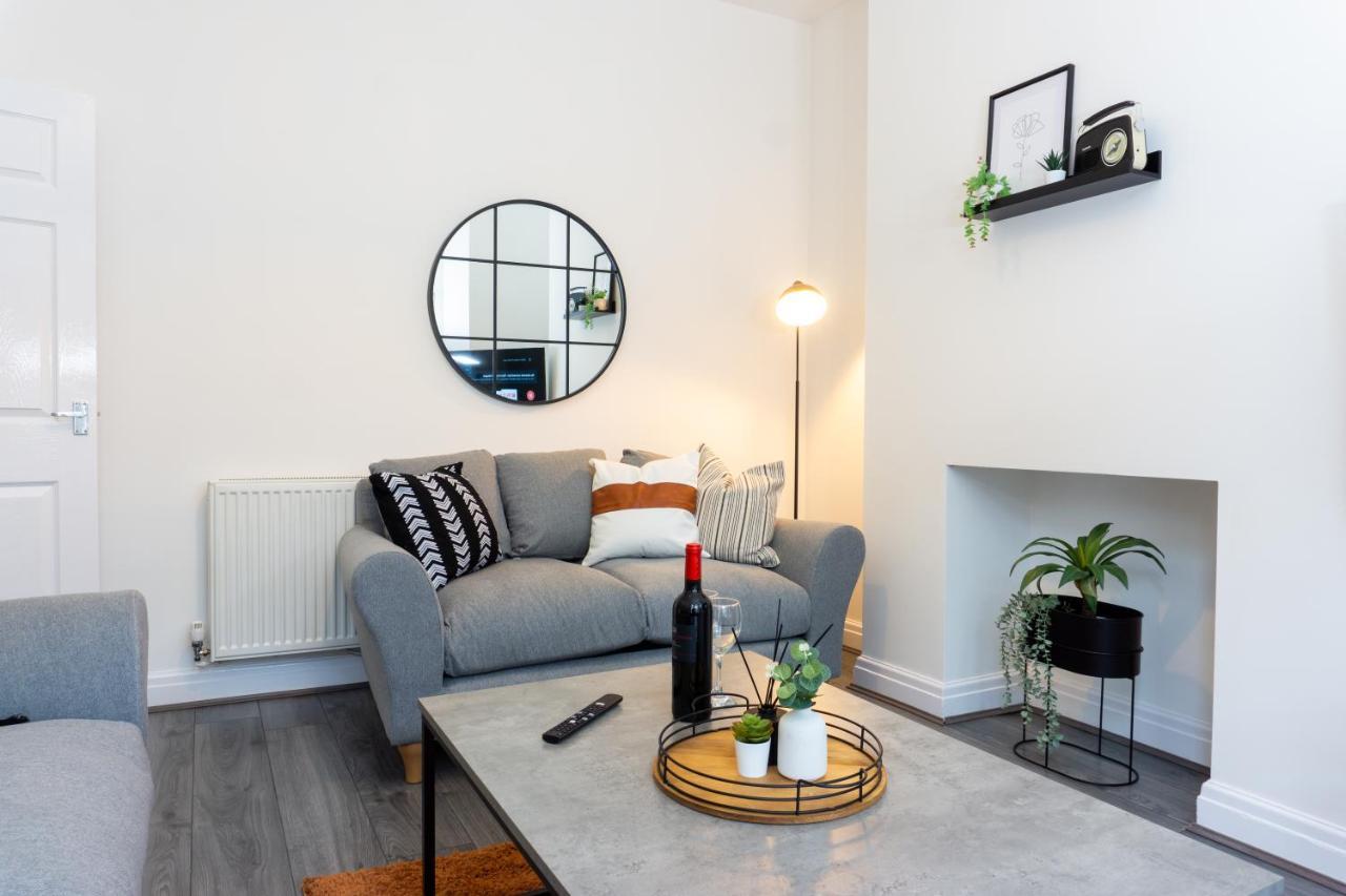Keith House - Air Host & Stay - Free Parking Liverpool Eksteriør billede